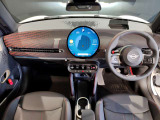 【MINI認定中古車】MINIのご購入はぜひMINI正規ディーラーで!メーカー基準の納車前点検整備を全車実施。規定整備を実施された車両にのみ付帯出来る全国保証。
