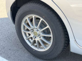 納車時にメンテナンスノートをお渡しします。おクルマの点検整備や保証内容がきちんと記録されているから安心です。メンテナンスは安心と信頼の日産サービス工場で。