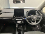 「中古車ハイブリッド保証」付き。ハイブリッド機構を無償で保証します。保証期間は、初度登録年月から10年目まで、またはロングラン保証が終わってから3年間。ただし累計走行距離が20万km以内です。