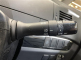 【オートライト(AUTO)】外の明るさをシステムが感知して、自動でヘッドライトが点灯します!ヘッドライトをつけ忘れを防ぐ便利機能です。