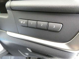 運転席のシートポジションを記憶・再現できるメモリー機能を搭載しています。