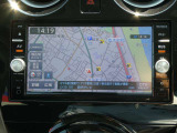 日産純正メモリーナビ『MC315D-W』付き!地図も見やすく操作も簡単です。DVD再生・TV☆Bluetoothに対応♪