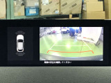 駐車支援システム付。検知表示とブザーで車庫入れや縦列駐車をサポートします。