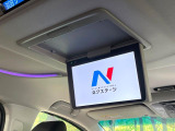 【フリップダウンモニター】大画面モニターで後席でもエンタメをお楽しみいただけます。小さなお子様にも大人気の装備です♪
