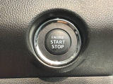 ワンプッシュでエンジンのスタート、ストップが出来て便利です。