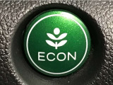★ECONスイッチ★ エコドライブを加速しよう!スイッチをONにすると、運転の仕方によるロスを抑え込み燃費をよくするようクルマが頑張ります(*^ー^*)燃費向上にチャレンジ♪