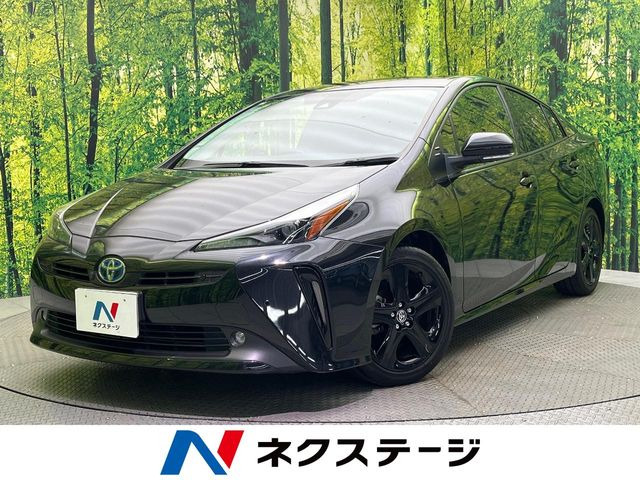 トヨタ プリウス 