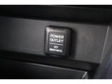 シガーソケットが付いているので、車から電源を取ることが出来ます!