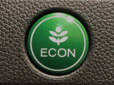 ★ECONスイッチ★ エコドライブを加速しよう!スイッチをONにすると、運転の仕方によるロスを抑え込み燃費をよくするようクルマが頑張ります(*^ー^*)燃費向上にチャレンジ♪