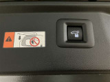 パワーバックドアスイッチです。