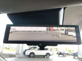インテリジェントルームミラー装備しています。荷物で見えずらい後方視界を確保・駐車の際のサポートに役立ちます。