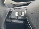 同一車線内全車速運転支援システム「Travel Assist」機能を装備。前を走行中の車両に一定の間隔で追従停止発進を自動で制御し、走行中の安全確保と疲労軽減に効果があります。