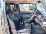 ゆとりのある運転席スペースで快適にお乗りいただけます。