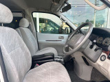 当店のお車をご覧いただきましてありがとうございます。お車についてのご質問やお見積りのご依頼、ご購入にあたってのご相談などお気軽にお問い合わせ下さい!