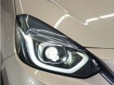 ◆LEDヘッドライト+デイタイムランニングランプ◆主流のLEDヘッドライトに、日中でも他者からの視認性を良くするデイタイムランニングランプ装備!スタイリッシュでかっこよく仕上がっています。