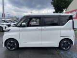 両側オートスライドドア装備!運転席やドアのスイッチ、リモコンキーでも開閉操作できるので便利ですよ!