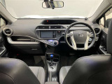 見通しのよいすっきりとした視界で、誰でも運転しやすいです。運転のしやすさは疲れにくさにも繋がりますよ♪