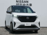LEDヘッドライトです。ハイビームアシスト・ヘッドランプをハイビームにして走行中、前方の対向車や先行車がいたり、明るい場所を走行すると自動でロービームになります。