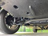 お車を安心してお乗りいただく為には、足回りの定期点検が欠かせません。サービスサポート(有償保証)では無料点検もご提供しており、安心のカーライフをお過ごしいただけるサポート体制が整っています。
