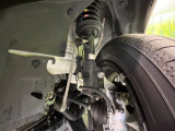 お車を安心してお乗りいただく為には、足回りの定期点検が欠かせません。サービスサポート(有償保証)では無料点検もご提供しており、安心のカーライフをお過ごしいただけるサポート体制が整っています。
