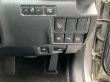 トヨタロングラン保証付きです。(対象項目:約60項目・5000部品)が対象です。全国のトヨタ系ディーラーで保証修理が可能です。