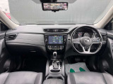 フロントガラスが大きいので、見晴らしがよく運転がしやすいです。