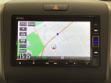 ナビゲーションはフルセグTV、インターナビ対応のGathers純正メモリーナビを搭載しています。Bluetoothオーディオ機能がありますので、スマートフォンなどの音楽も再生できます。