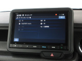 ナビゲーションは純正8インチコネクトナビ(VXM-245ZFEi)を装着しております。AM、FM、CD、Bluetooth、フルセグTVがご使用いただけます。初めて訪れた場所でも安心ですね!