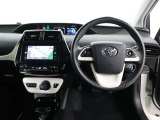 見通しのよいすっきりとした視界で、誰でも運転しやすいです。運転のしやすさは疲れにくさにも繋がりますよ♪