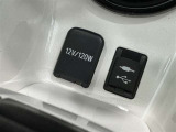 シガーソケット用の充電器が使用可能です!