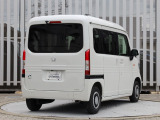 お支払いはホンダクレジットをご利用ください。運転免許所をご持参いただければ審査が可能です。また月々のお支払金額を抑えられるなど、メリットがいっぱいの据え置きクレジットもご用意しております。
