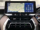 オートエアコンは温度を設定するだけで、自動で風量などを設定してくれます。運転しながら操作も必要ないので、安全性も向上します。