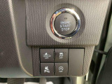 WEB掲載時にはお車に付いている装備と、様々な写真をたくさん載せるように心がけております。1台1台特徴をとらえたキャッチコメントを掲載しています。