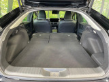 後席を格納すると、これだけの広さが!シーンに合わせたシートアレンジで、大きな荷物も積むことが出来ます♪