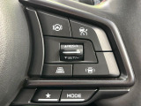【全車速追従機能付クルーズコントロール】高速道路での長距離走行が楽に!!自動で速度を保つクルーズコントロールが、衝突軽減システムと連携し、前方の車両を感知して車間を保つように速度調節してくれます!!