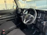 車を運転する際には運転席の存在は欠かせません。なのでしっかりとチェックしたいポイントですね。