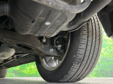 お車を安心してお乗りいただく為には、足回りの定期点検が欠かせません。サービスサポート(有償保証)では無料点検もご提供しており、安心のカーライフをお過ごしいただけるサポート体制が整っています。