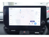 ディスプレイオーディオを装備。スマホとクルマをつなぐことで、これまでのナビに加えて、いろんなサービスが楽しめます。