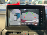 ◆アラウンドビューモニター◆4つのカメラで真上からクルマを見たようにモニターで確認ができる日産自慢の装備です!周囲の安全確認、障害物も目視で確認できるので駐車のしやすさだけでなく事故防止になります!