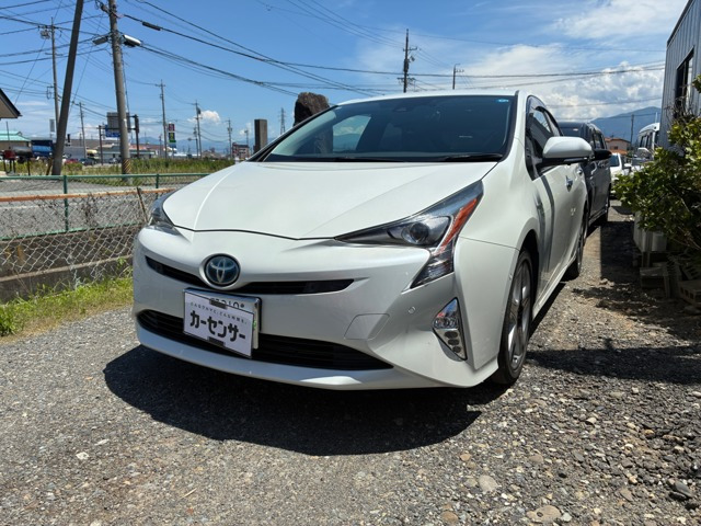 プリウス 1.8 A プレミアム ツーリングセレクション E-Four 4WD