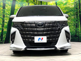弊社では、全車『修復歴なし』のお車のみ取り扱っております。専任バイヤーによる厳選した仕入れの後、入庫後の車両チェックを行い、ネクステージが認定した高品質な中古車をご提供しております。