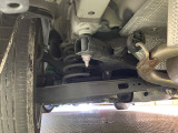 お車を安心してお乗りいただく為には、足回りの定期点検が欠かせません。サービスサポート(有償保証)では無料点検もご提供しており、安心のカーライフをお過ごしいただけるサポート体制が整っています。