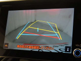 バックガイドモニターを装備しております。