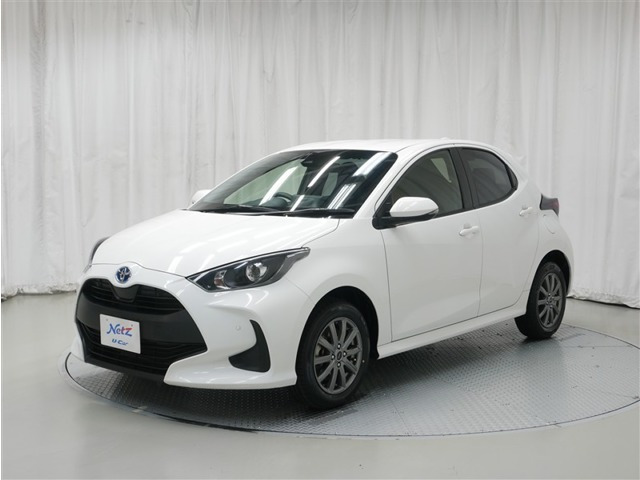ヤリス 1.5 ハイブリッド X E-Four 4WD 