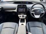 プリウス 1.8 S ツーリングセレクション E-Four 4WD 修復歴無し
