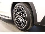 お気軽にお問い合わせください。Tel:075-325-0440 Mobile:070-2313-8676  中古車担当:時女まで