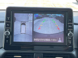 狭いスペースで駐車をするとき四苦八苦したことありませんか? これがあればもう大丈夫。車を上から見た状態で画面に映されるので、駐車がラクラク!