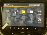 【9インチナビ】TV CD/DVD再生やBluetoothオーディオなど多彩なメディアに対応したメモリーナビを装備しています。
