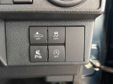 操作のしやすさが分かるスイッチ類。装備有無と配置、文字消えや使用感までチェックできます。