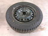 フィット  1.5 e:HEV ホーム 4WD